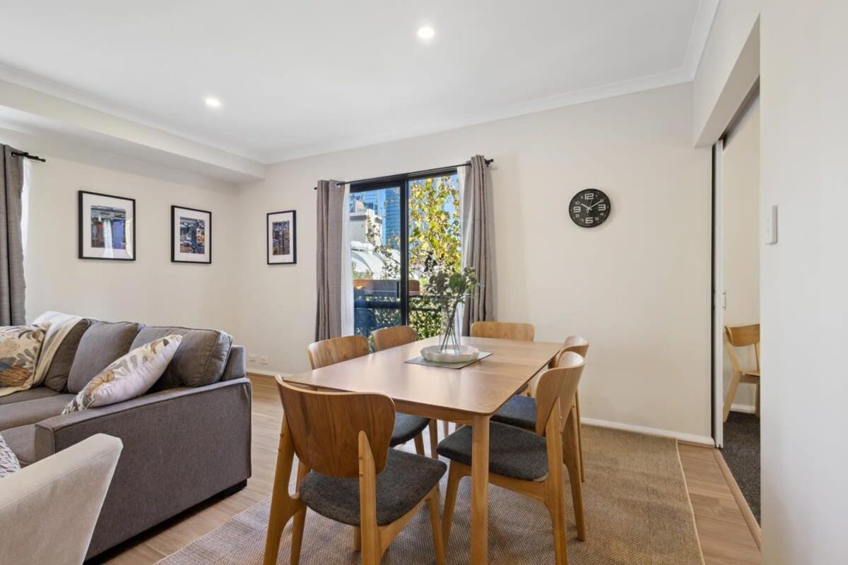 Apartment Jolly On James- 2bdr Perth